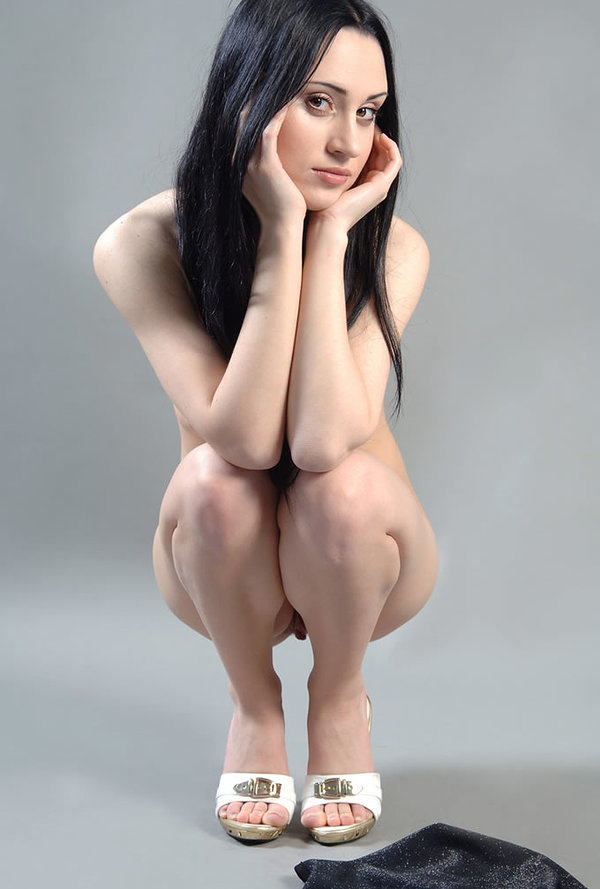 Фаинка, 21 год, 2 размер груди